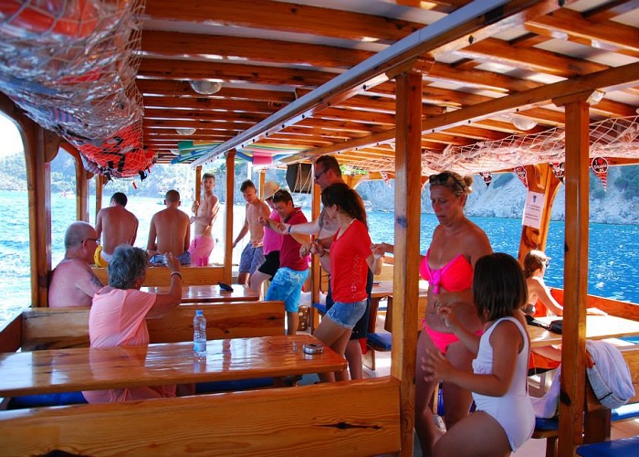 Marmaris VIP King Sezar Boat Trips