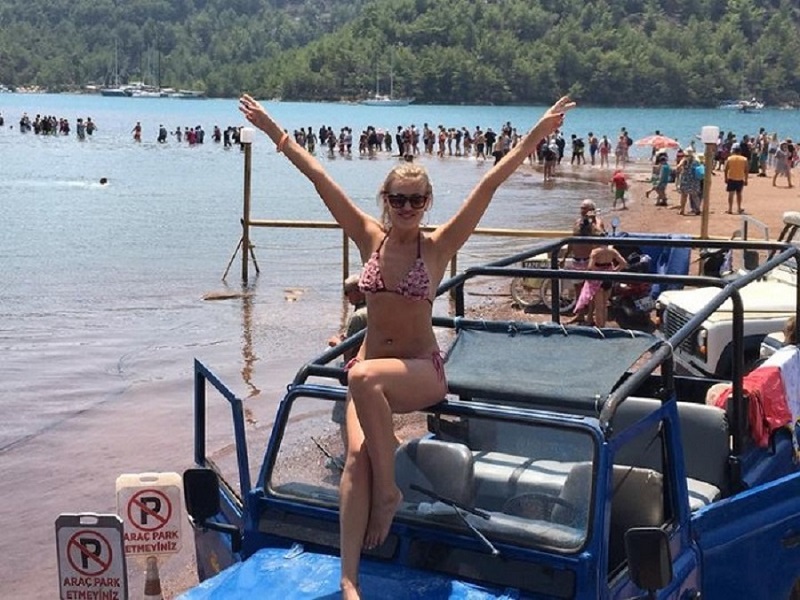 Marmaris Jeep Safari Water Fight, Colour and Foam Party - Image 2