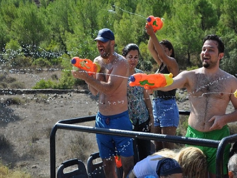 Marmaris Jeep Safari Water Fight, Colour and Foam Party - Image 7
