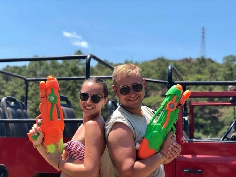 Marmaris Jeep Safari Water Fight, Colour and Foam Party - Image 8